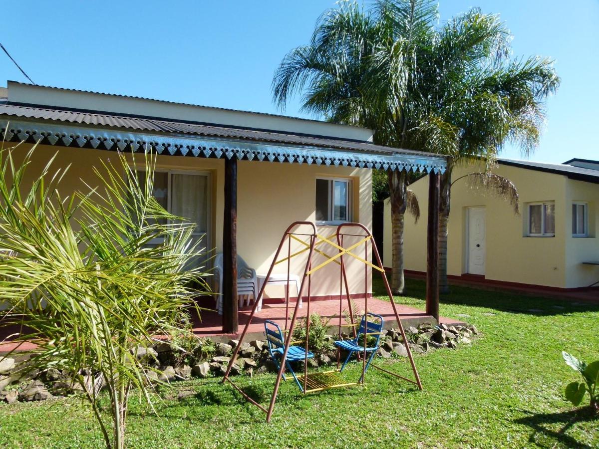 Los Palmares Del Urugua-I Bungalows Colón Kültér fotó