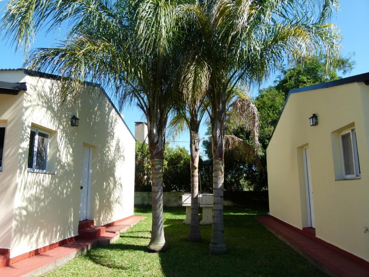 Los Palmares Del Urugua-I Bungalows Colón Kültér fotó