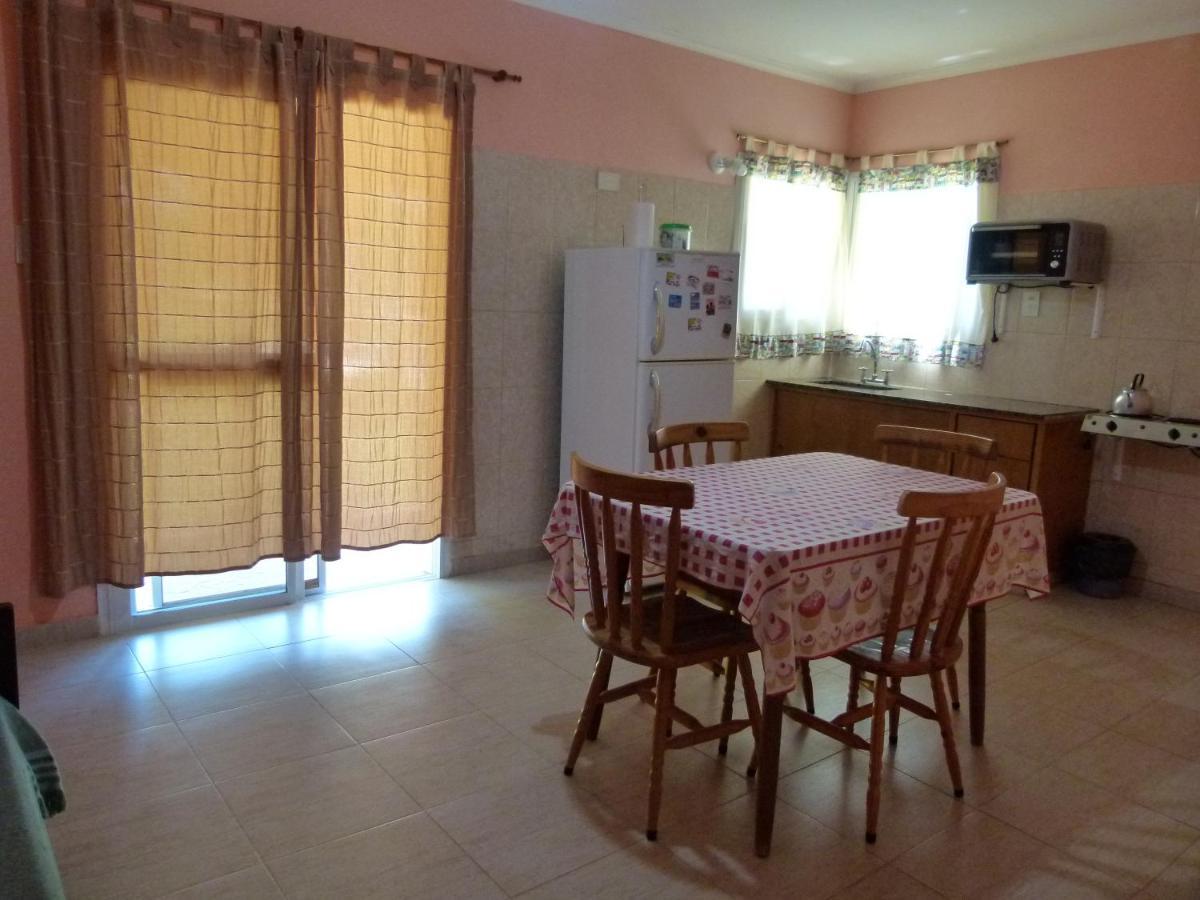 Los Palmares Del Urugua-I Bungalows Colón Kültér fotó