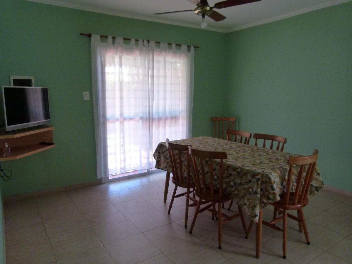 Los Palmares Del Urugua-I Bungalows Colón Kültér fotó